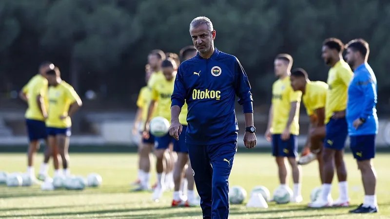 Fenerbahçe’de İstanbulspor Maçı Öncesi Kadroda Dikkat Çeken&nbsp;Eksikler