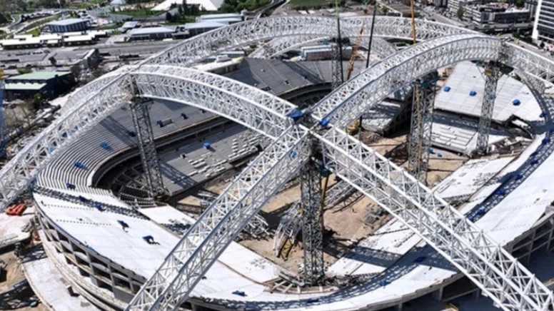 Türkiye’nin Kalbindeki Yeni Stadyum Dünyanın En İddialıları Arasına Giriyor: 285 Metrelik Çelik Çatı Açıklığıyla Rekor&nbsp;Kıracak!